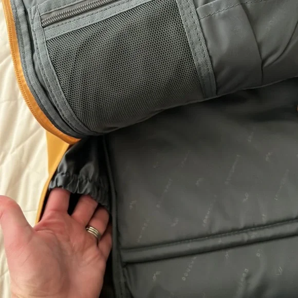 Doughnut Macaroon Backpack in yellow x rose NEW with Tags - Picture 14 of 16